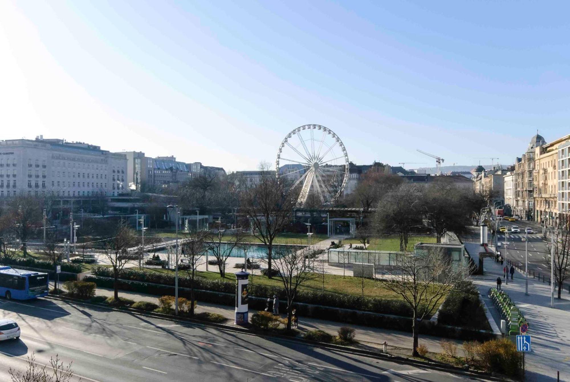 Big Wheel Panoramica Apartment Budapešť Exteriér fotografie